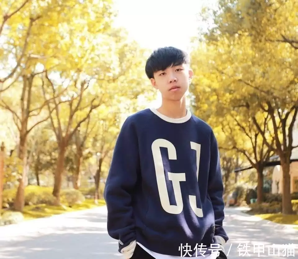 广告常年缺牙必须种牙吗?听听专业牙医怎么说