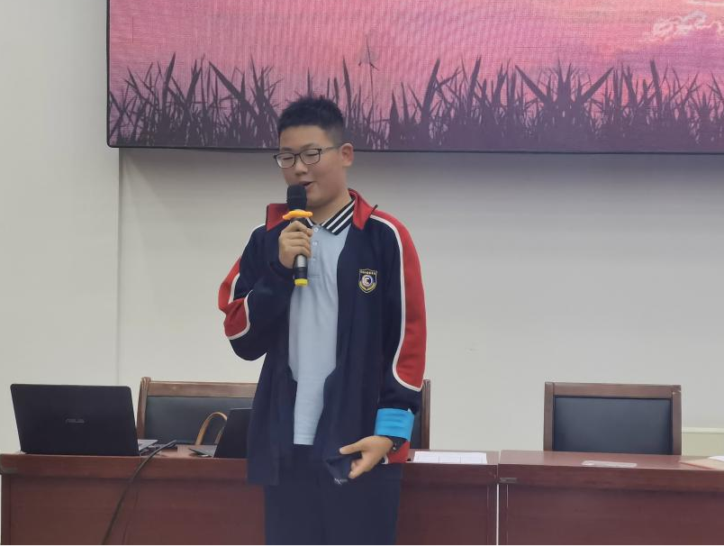 （学员风采）《有人碰到网吗？》——七（15）