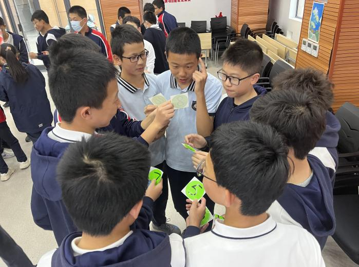 火线透视辅助穿越免费下载安装_穿越火线免费透视辅助_穿越火线透视免费辅助手机版