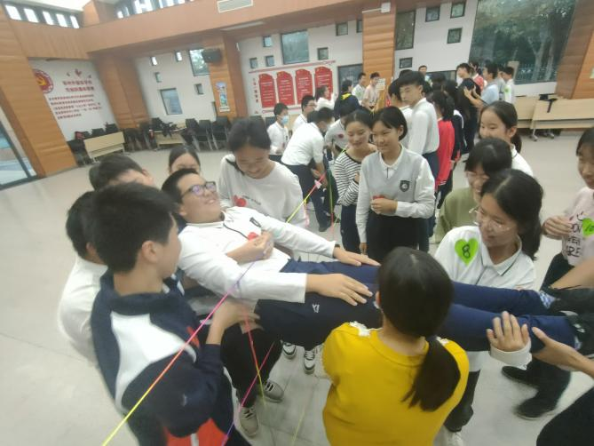 火线透视辅助穿越免费下载安装_穿越火线透视免费辅助手机版_穿越火线免费透视辅助