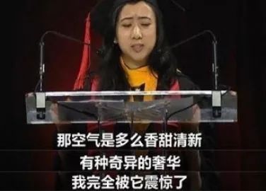 鸡有点黑可以吃吗_黑鸡吃什么食物_吃鸡黑号
