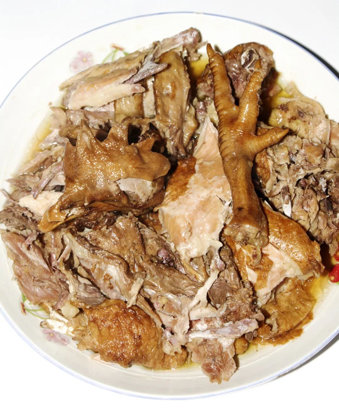 黑鸡吃小鸡_吃鸡黑号_黑鸡吃什么食物
